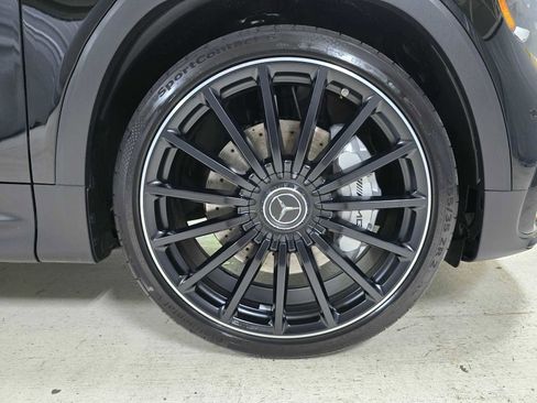 New 2026 Mercedes-Benz GLB 35 AMG 4MATIC image 9