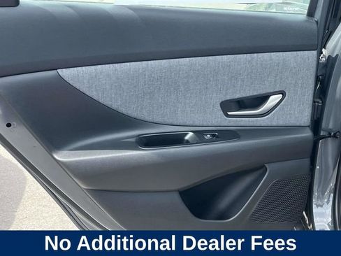 New 2026 Hyundai Elantra Limited FWD image 15