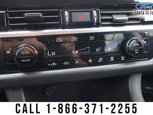 Used 2024 Nissan Pathfinder SV AWD/4WD image 35