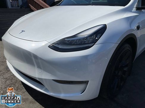 Used 2023 Tesla Model Y Long Range AWD/4WD image 96