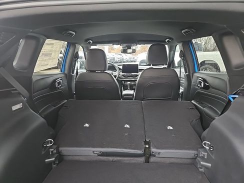 New 2026 Jeep Compass Latitude AWD/4WD image 91