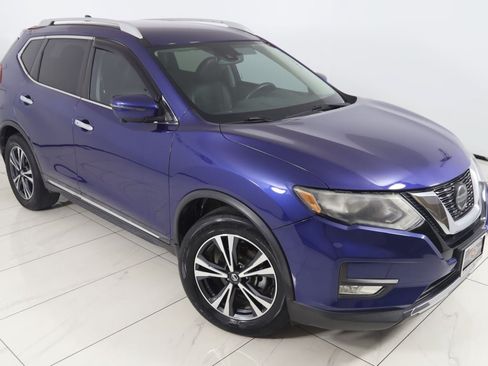 Used 2018 Nissan Rogue SL FWD image 17