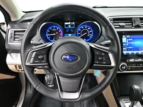 Used 2019 Subaru Outback 2.5i Premium AWD/4WD image 8