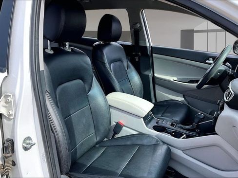Used 2021 Hyundai Tucson SEL w/ Cargo Package FWD image 7