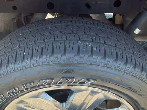 Used 2019 Ford F150 XLT w/ Equipment Group 302A Luxury AWD/4WD image 12