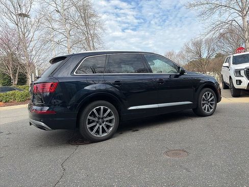 Used 2017 Audi Q7 2.0T Premium Plus w/ Premium Plus Package image 4