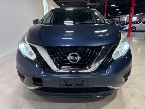 Used 2015 Nissan Murano S image 9