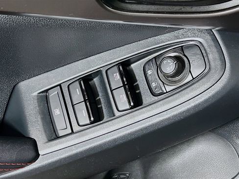 Certified 2025 Subaru Impreza 2.0i Sport AWD/4WD image 16