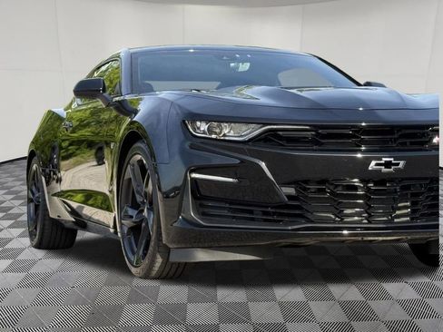 Used 2019 Chevrolet Camaro SS RWD image 38