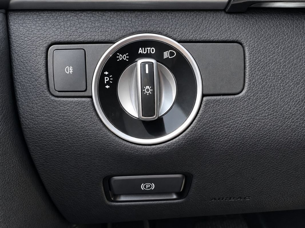 Used 2019 Mercedes-Benz GLS 450 4MATIC image 33