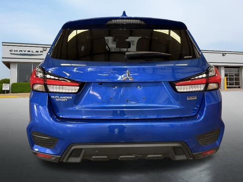 Used 2025 Mitsubishi Outlander Sport LE AWD/4WD image 4