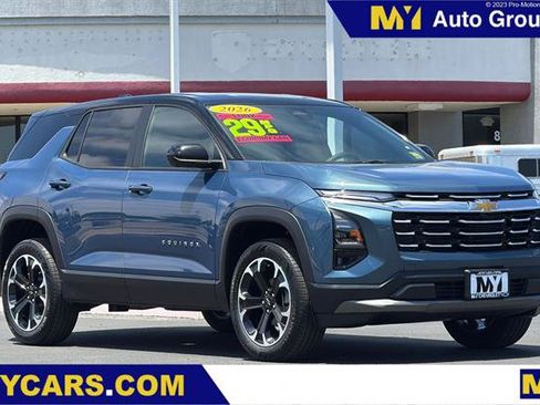 New 2026 Chevrolet Equinox LT w/ Convenience Package II FWD image 1