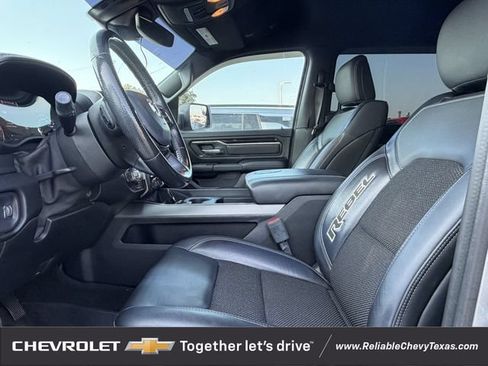 Used 2021 RAM 1500 Rebel AWD/4WD image 29