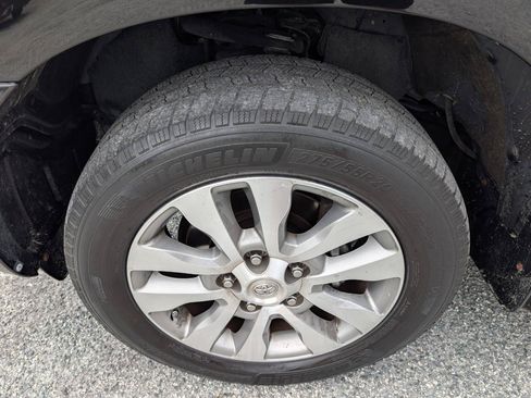 Used 2016 Toyota Sequoia Limited w/ Safety & Convenience Package AWD/4WD image 12