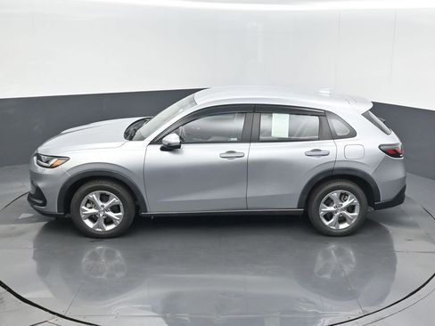 Used 2023 Honda HR-V LX image 15