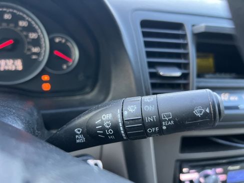 Used 2007 Subaru Outback 2.5i image 32