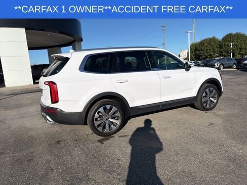 Used 2022 Kia Telluride EX w/ EX Premium Package image 12