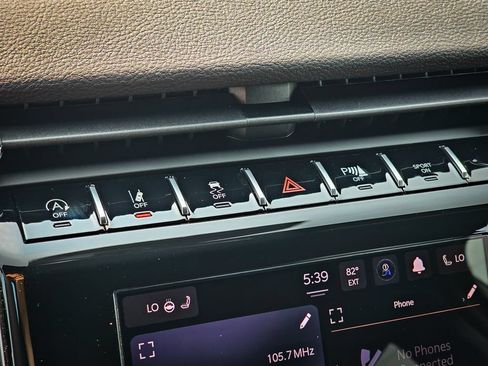 New 2026 Jeep Grand Cherokee L 4WD image 22