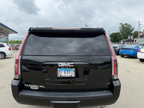 Used 2016 GMC Yukon XL SLT w/ HD Trailering Package AWD/4WD image 7