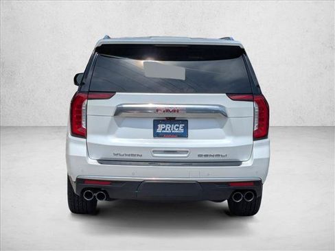 Used 2024 GMC Yukon Denali w/ Advanced Technology Package AWD/4WD image 7