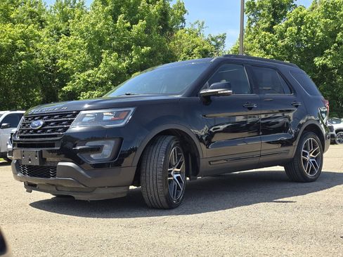 Used 2016 Ford Explorer Sport AWD/4WD image 13