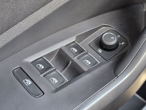 Used 2021 Volkswagen Jetta S w/ Driver Assistance Package FWD image 24