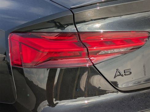 Used 2025 Audi A5 2.0T Premium Plus image 18