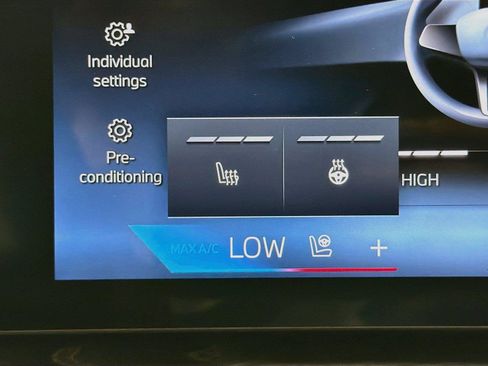 New 2026 BMW 740i xDrive AWD/4WD image 20