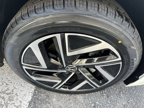 Used 2022 Volkswagen Jetta SEL image 6