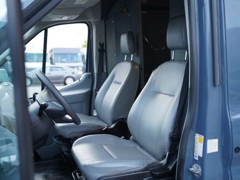Used 2019 Ford Transit 250 148 High Roof Extended RWD image 18