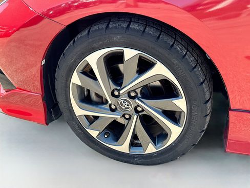 Used 2017 Toyota Corolla iM image 38