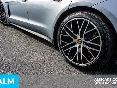 Used 2023 Porsche Taycan 4S w/ Performance Package image 16