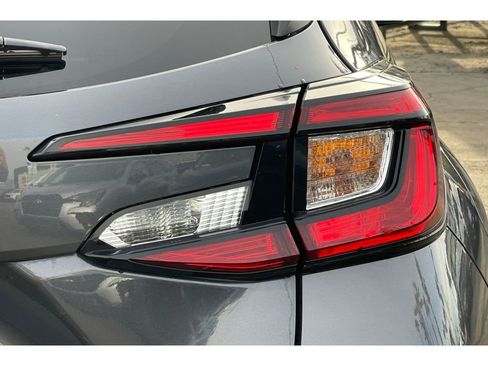 Certified 2025 Subaru Crosstrek 2.0i Premium image 15