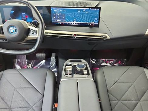 Used 2024 BMW iX xDrive50 w/ Sport Package image 86