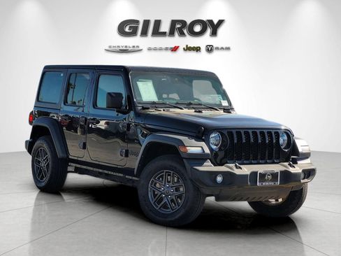 Used 2024 Jeep Wrangler Unlimited Sport AWD/4WD image 2
