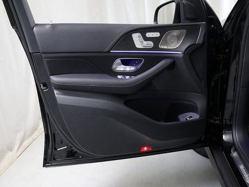 Certified 2026 Mercedes-Benz GLS 450 4MATIC image 29