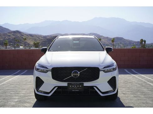 New 2026 Volvo XC60 B5 Plus w/ Protection Package Premier image 5