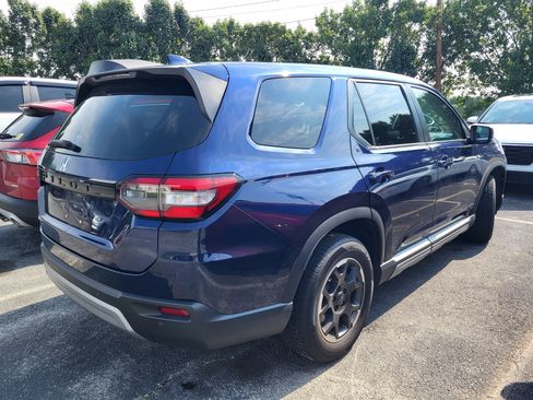 Used 2024 Honda Pilot EX-L image 4