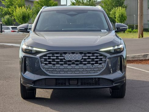 New 2025 Audi Q5 Premium Plus AWD/4WD image 8