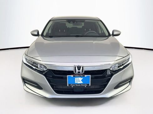Used 2018 Honda Accord LX image 2