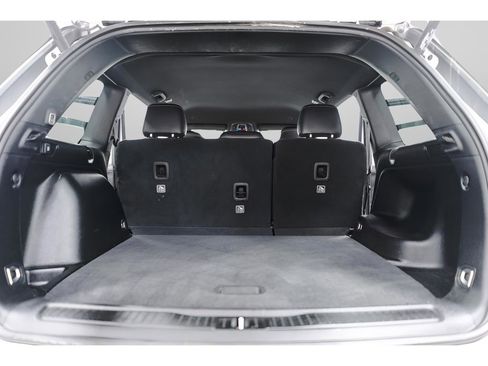 Used 2023 Jeep Grand Cherokee Altitude image 37