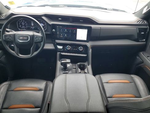 Used 2024 GMC Sierra 1500 AT4 w/ Technology Package AWD/4WD image 26