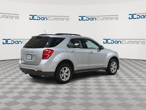 Used 2017 Chevrolet Equinox LT w/ Convenience Package FWD image 8