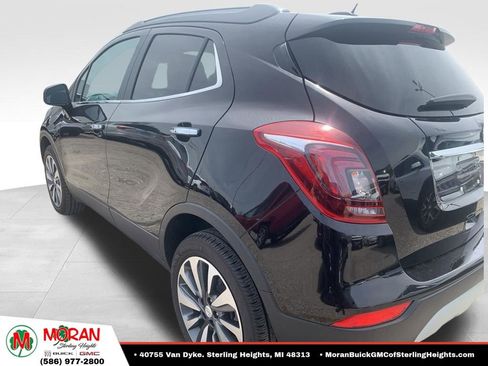 Used 2022 Buick Encore Preferred AWD/4WD image 6