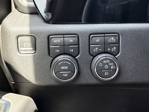 New 2026 Chevrolet Silverado 1500 RST w/ RST All Star Premium Package AWD/4WD image 17