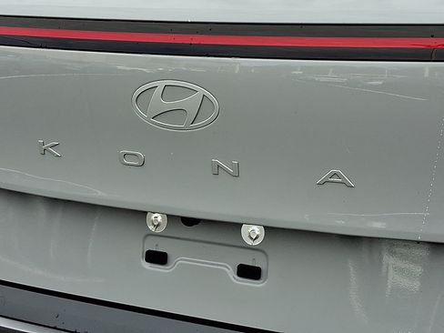 New 2026 Hyundai Kona Limited AWD/4WD image 6