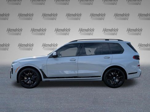 Certified 2025 BMW X7 xDrive40i w/ Executive Package AWD/4WD image 10