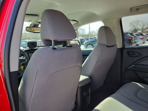 Used 2020 Chevrolet Colorado W/T w/ WT Convenience Package image 24