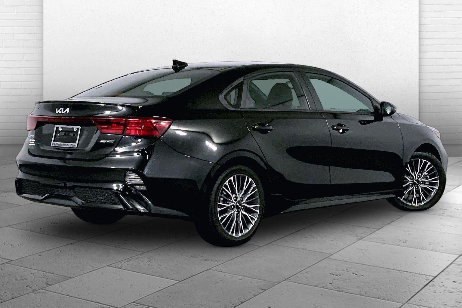 Used 2023 Kia Forte GT-Line FWD image 13