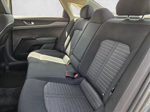 Used 2025 Kia K5 LXS FWD image 17